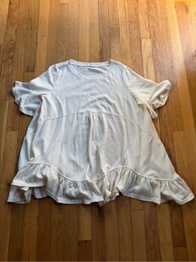 NWOT Easel cream flowy top